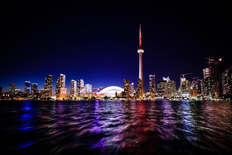 Incredible view of Toronto during night to enjoy after moving to Toronto from Europe.